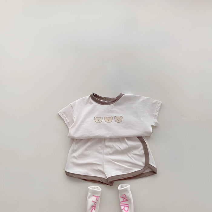 Adorable Little Bear Print Outfit Set